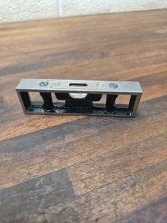 K705 VINTAGE L. S. STARRETT 4 1/2" BENCH LEVEL WITH 3 VIALS Machinist