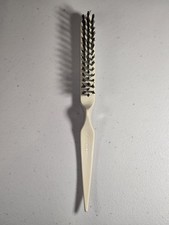 Vintage Avon Styling Hair Brush Thumb Grip Cream Color NEW 