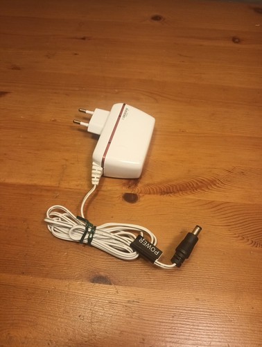 Orginal Netzteil Vodafone DSL EasyBox 803 WLAN Router UP0251B-15PE l 15V 1,66A