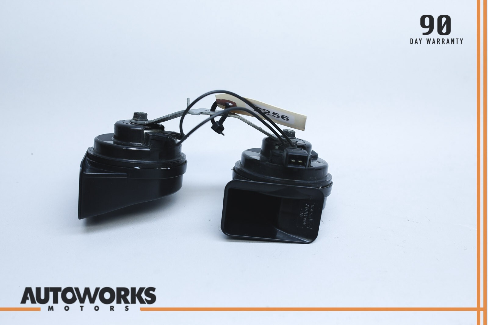 04-08 Maserati Quattroporte M139 Left & Right Tone Signal Horn Set of 2 OEM