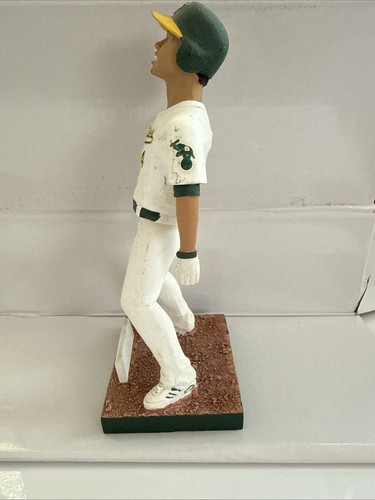2013 Oakland A's Athletics Coco Crisp "Coco Lean" Bobblehead NO BOX - Picture 3 of 4