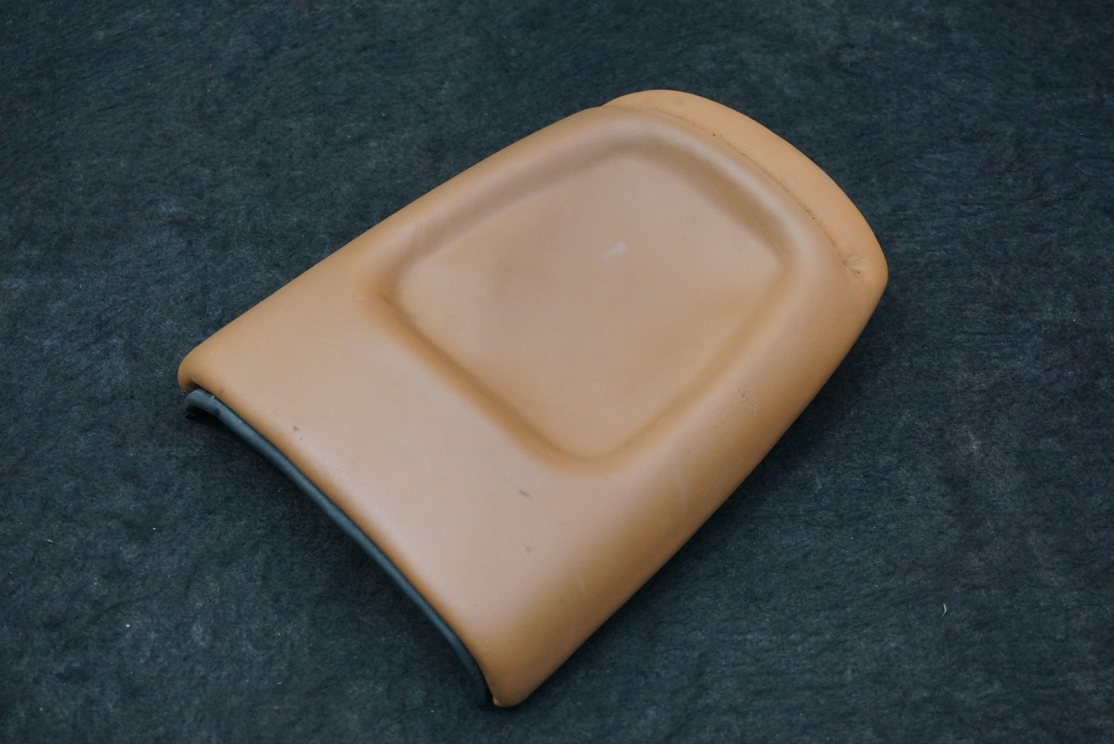 Center Console Back Armrest Trim Panel 25429 Ferrari California 2012-14 *Note