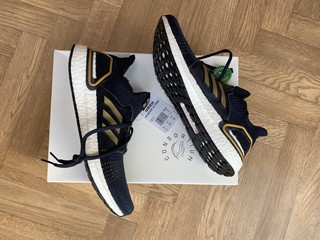 adidas ee9447