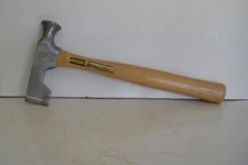VINTAGE STANLEY ROOFING HAMMER #59-150 HICKORY WOOD HANDLE( CLEAN TOOL).