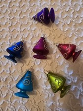 BEAUTIFUL TREE SHAPED GLASS CHRISTMAS ORNAMENTS SET OF 6