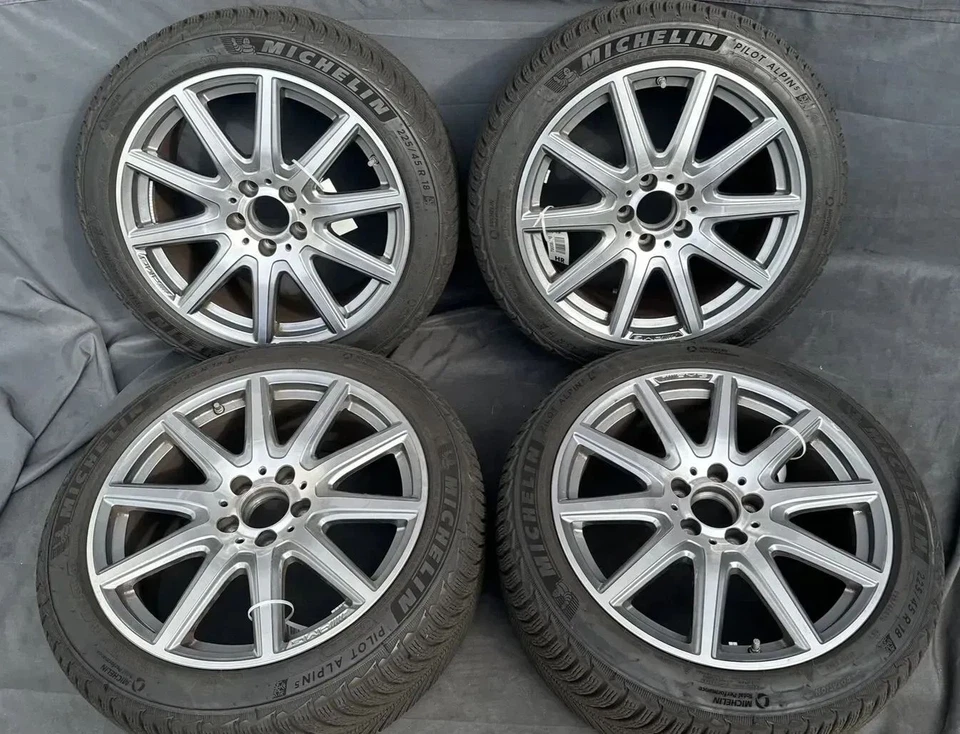 Original Mercedes AMG 18 Zoll für A- B- CLA- Klasse W177 C118 X118 A1774013900 - Bild 2 von 4