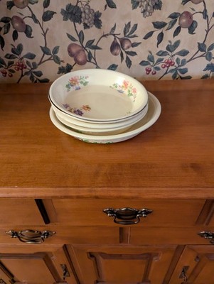 4-VINTAGE HOMER LAUGHLIN OVEN SERVE DEEP DISH PIE PLATES EMBOSSED(1)10-3/4(3)9'' 