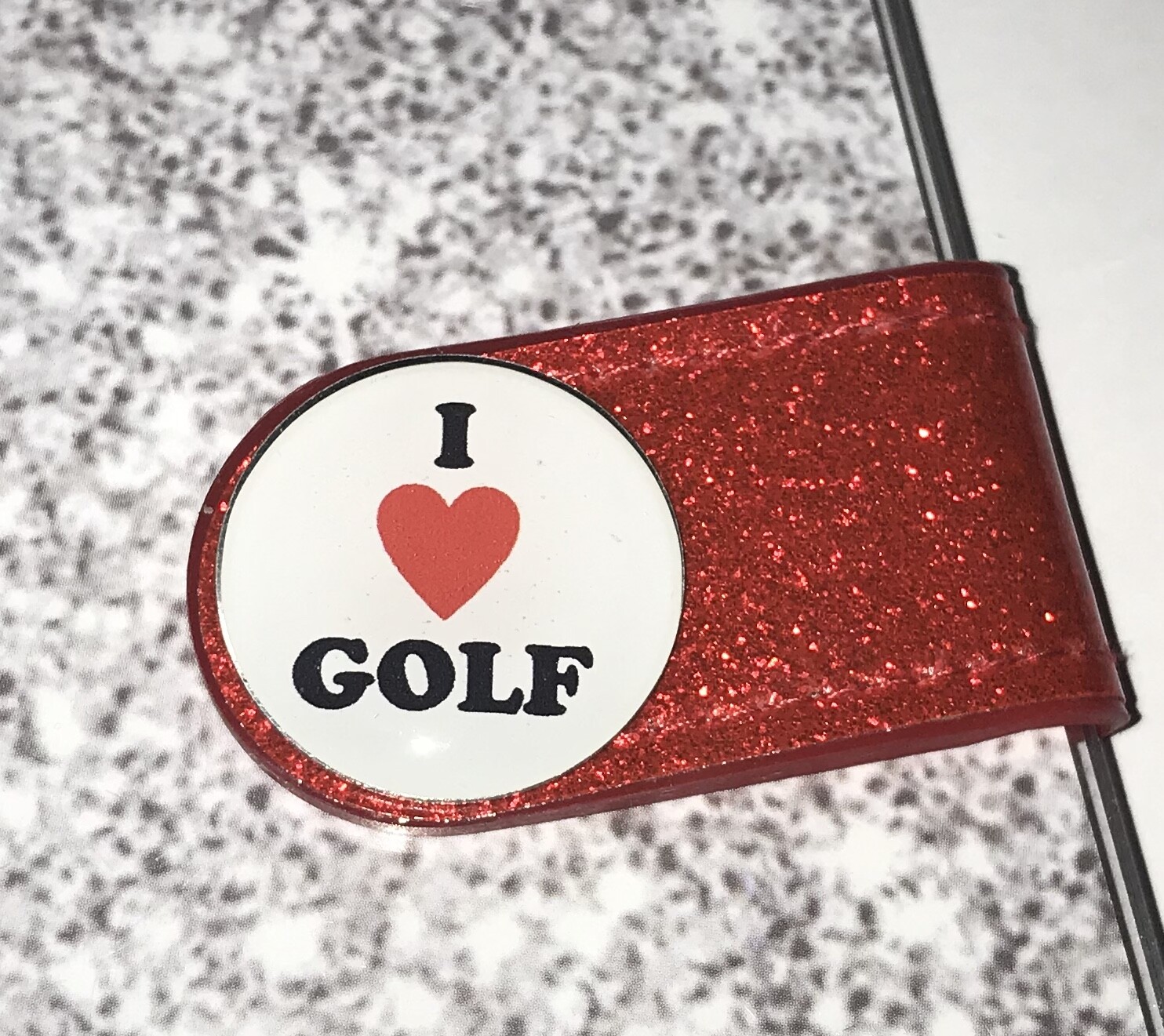 Crocodile Clip Golf Ball Marker for Shoe, Shirt, or Hat