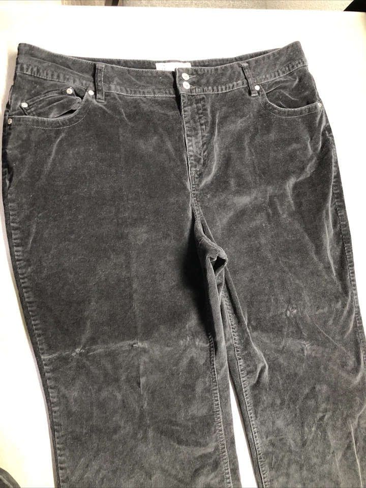 faded glory Women Stretch Black Corduroy Size 24W X 29 Boot Cut Pants - Image 2 of 4