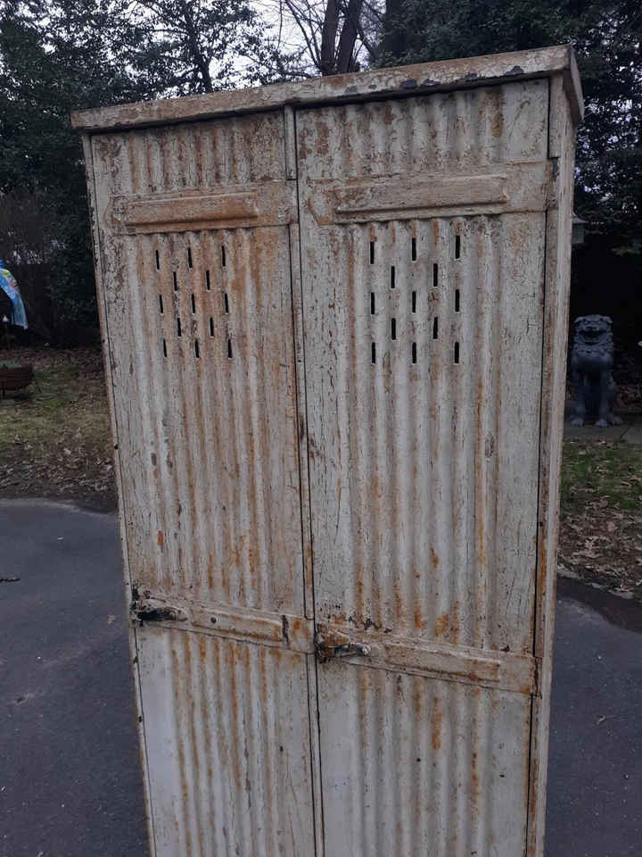 Antique Corrugated Steel  Locker Storage Cabinet  - Image 3 of 4
