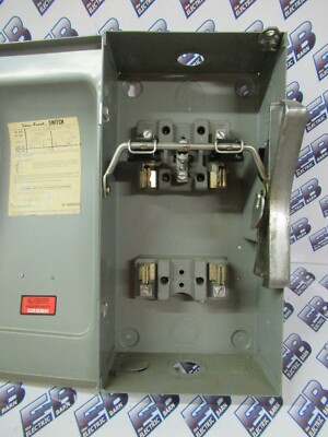Schneider Electric QO220 20-Amp Miniature Circuit Breaker - 120/240V, 3-Pole, NEMA 3R Rated - View #6