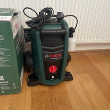 Bosch UniversalAquatak 135 Pressure Washer. Unit only. See photos 