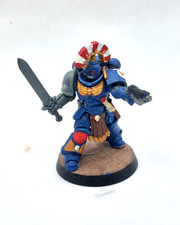part Painted Warhammer 40k ultramarines lieutenant games workshop