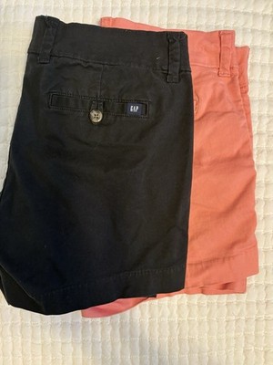 Gap Women s Lot Of 2 Relaxed Girlfriend Chino Shorts, 6, Black And Apricot