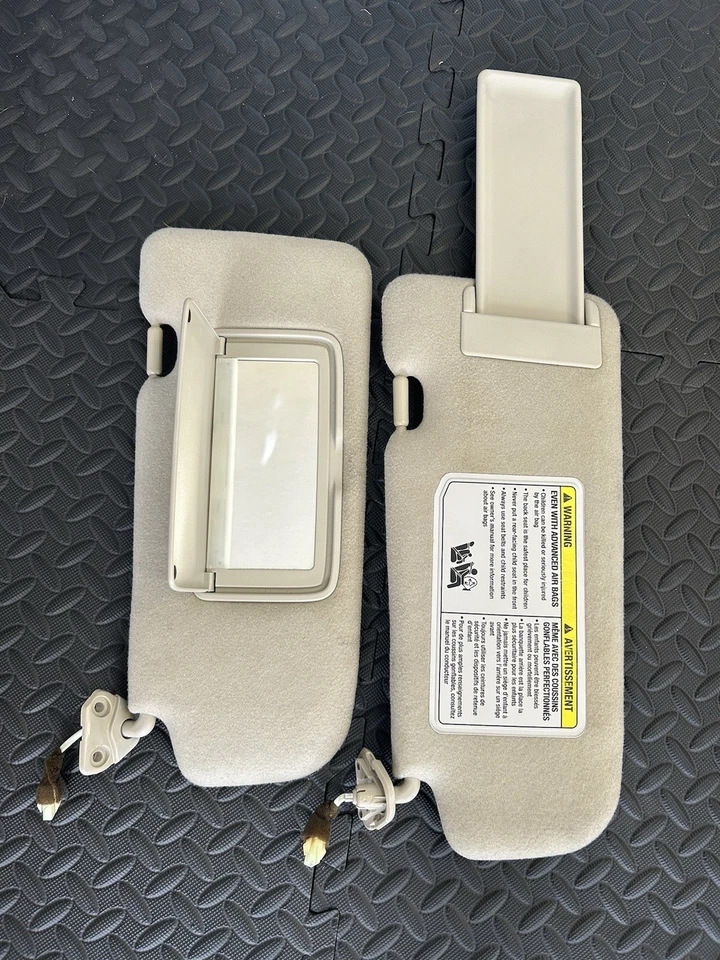 Infiniti G35 2005 sedán parasol izquierdo y derecho par montaje A0999 Foto 3 de 4