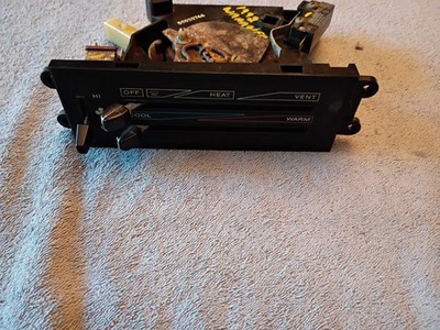 1987-95 JEEP WRANGLER YJ HEATER CLIMATE CONTROL  P/N 55035744