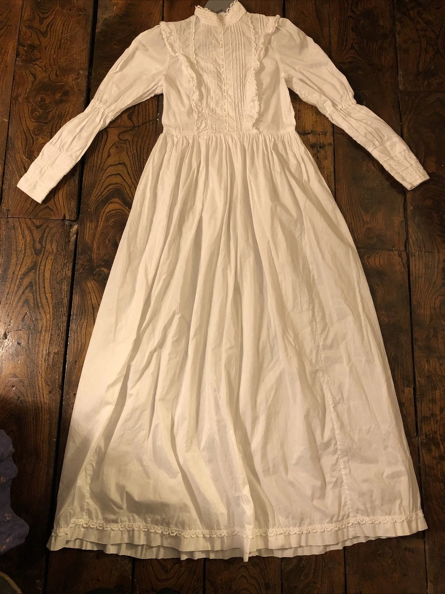 Laura Ashley Vintage Lily White Pure Prairie Cottagecore Wedding