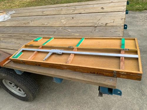 Mitutoyo 40" Vernier Caliper 160-105 w/ Nib Style Jaws & Fine Adjustment 