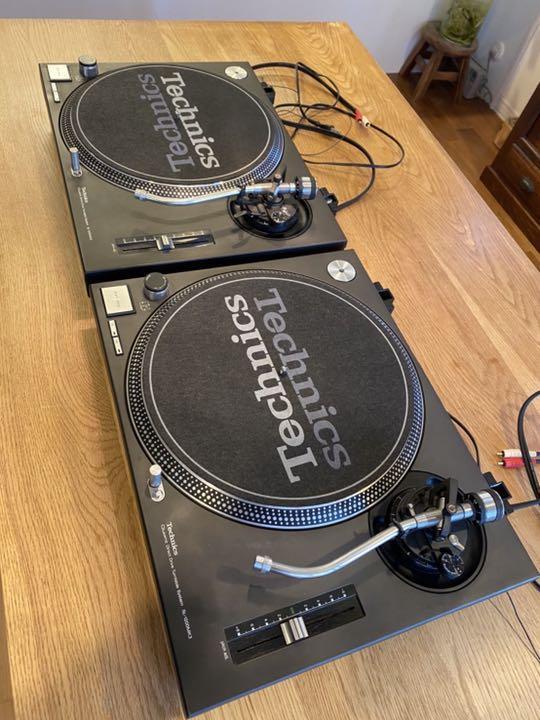 Technics SL-1200 MK3 Black Pair Direct Drive DJ Turntables Set 