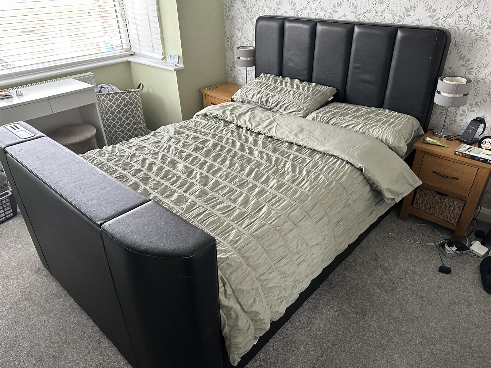 Dreams TV Bed eBay