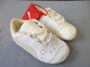 baby trainers size 4