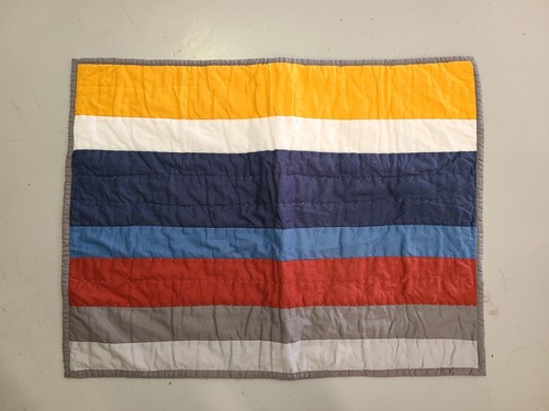 Pottery Barn Kids "Gray/Blue/Red/Yellow Striped" Quilted Standard Sham - 第 1/3 張圖片