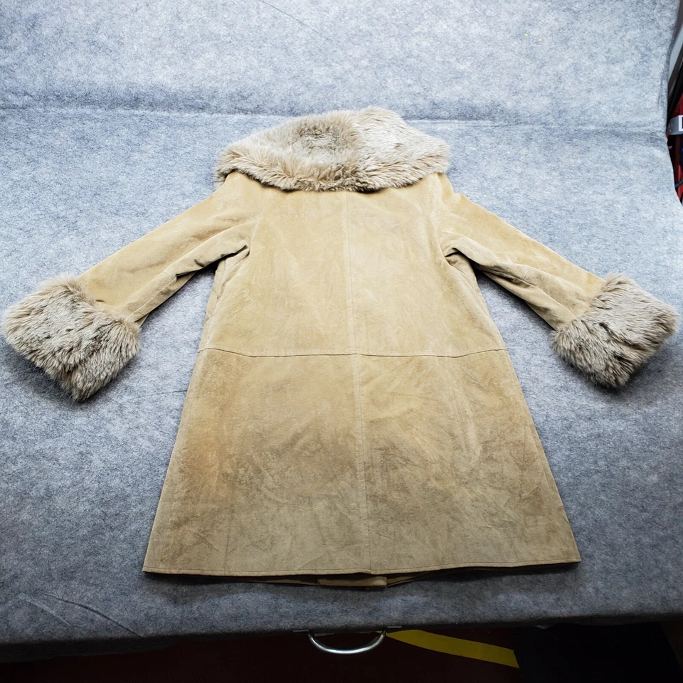 Juli de Roma Coat Women's Size Large Tan Suede Button Up Lined Faux Fur USA - Image 2 of 4
