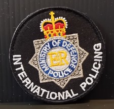Obsolete QC Queens Crown Unused Badge - Ministry of Defence International Police