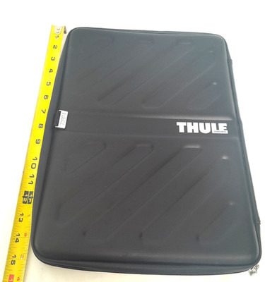 Thule Black Zipper Hard Shell Notebook Laptop Sleeve Case for MacBook Pro 15''