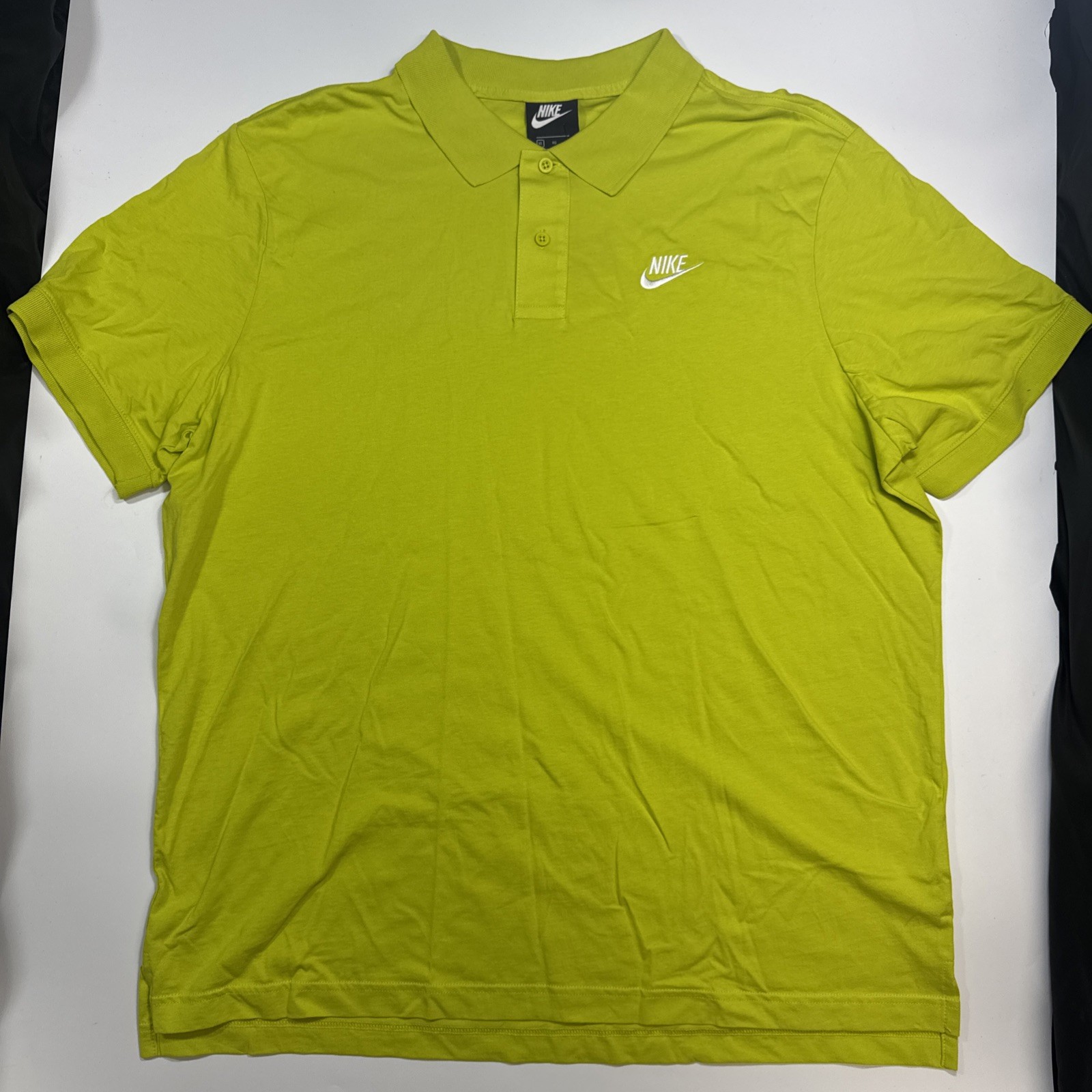Nike Sportswear Men's Size XL Lime Green Short Sleeve Matchup Polo Shirt