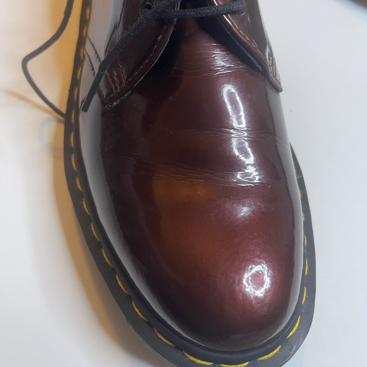 Dr. Martens 10084 Cherry Red Lacquered Lady display picture 1