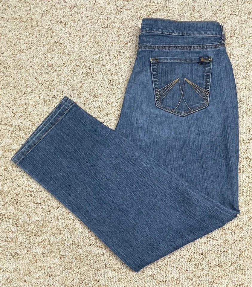 Jeanstar Jeans Women's Size 14 Short Straight Leg Mid Rise Stretch (34x29) - Image 2 of 4