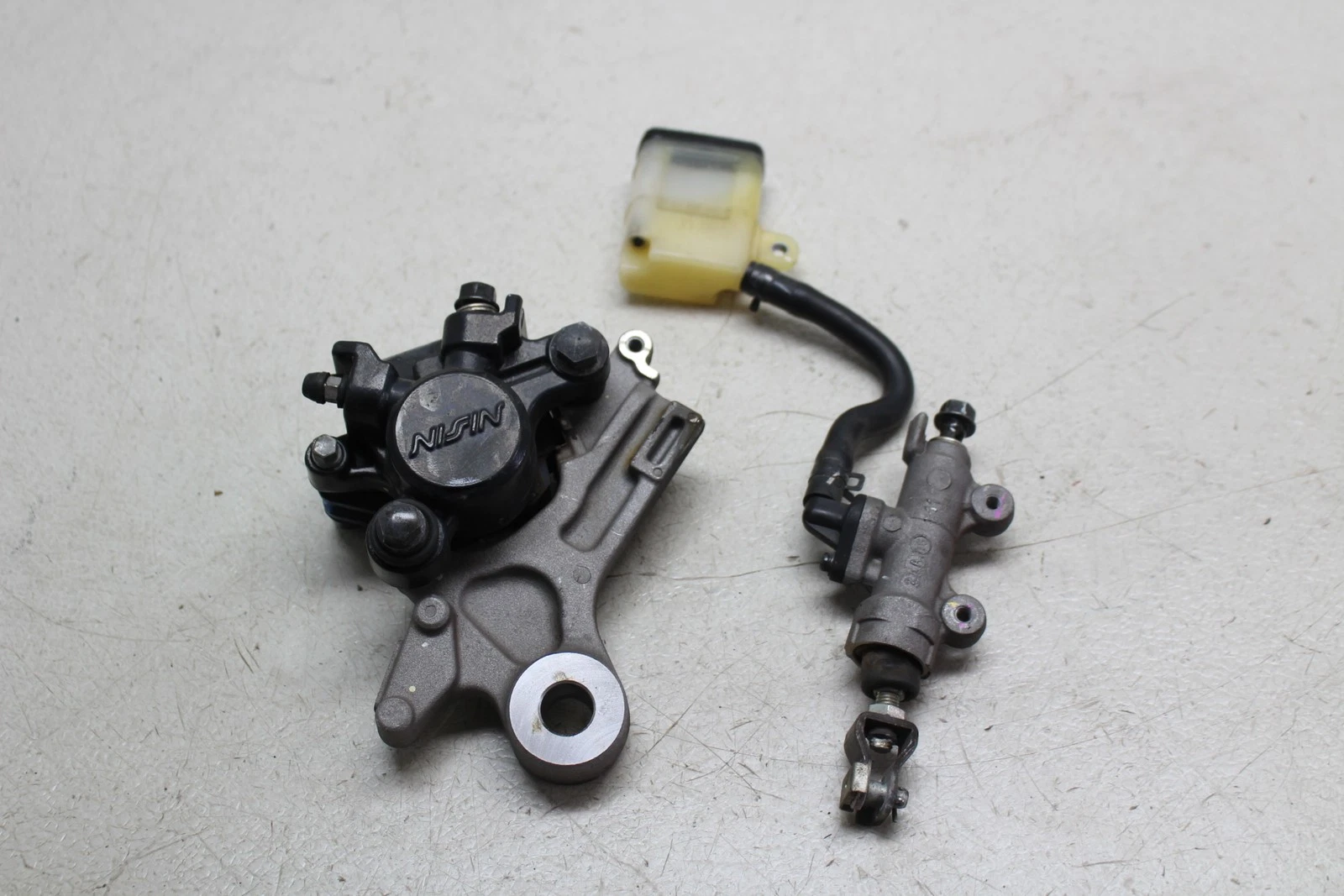 2011-2013 Honda Cbr250r Rear Back Brake Master Cylinder W Caliper