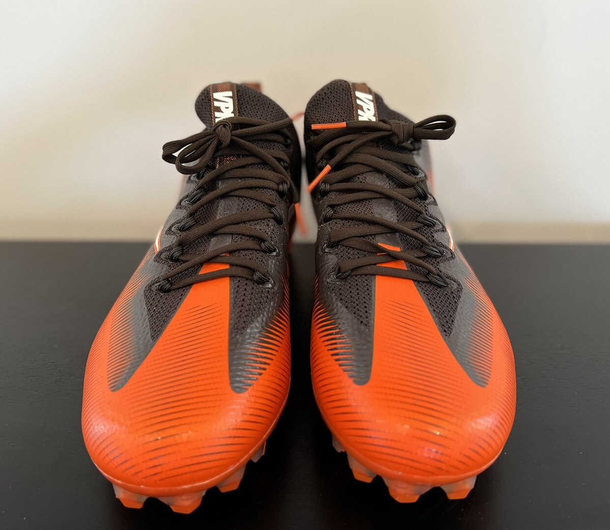 Size 13.5 Nike Vapor Untouchable Pro Cleats Orange Brown  display picture 3
