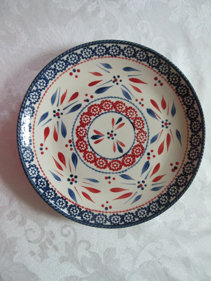 Temp-tations Fireworkfetti 8 platos de cena y 6 ensaladas rojo, blanco y azul, juego de 8 piezas Foto 4 de 4