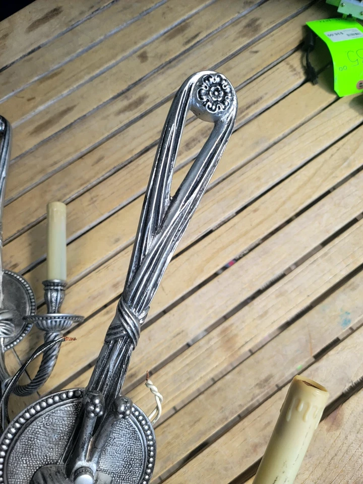 Apliques de pared francés estilo Luis XVI latón macizo cinta nudo borla vintage España Foto 2 de 4