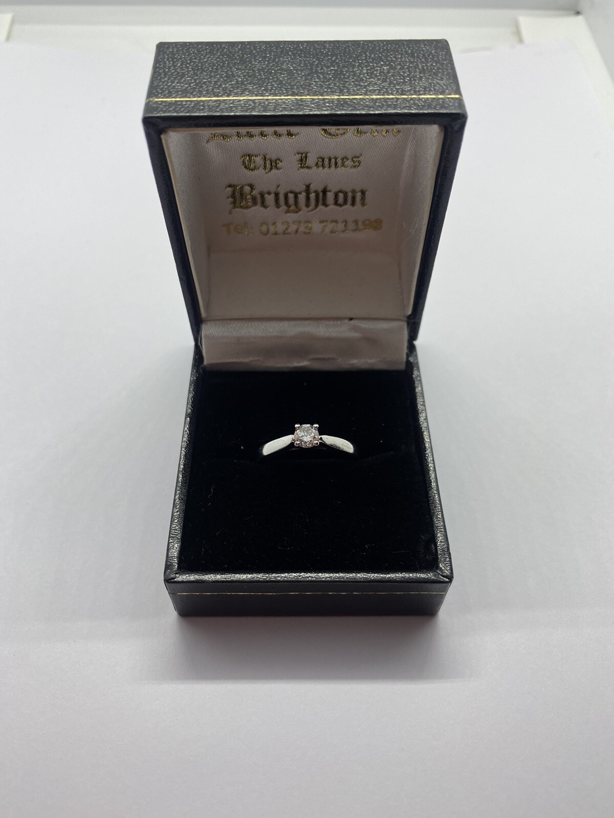18ct diamond solitaire ring 0.25ct
