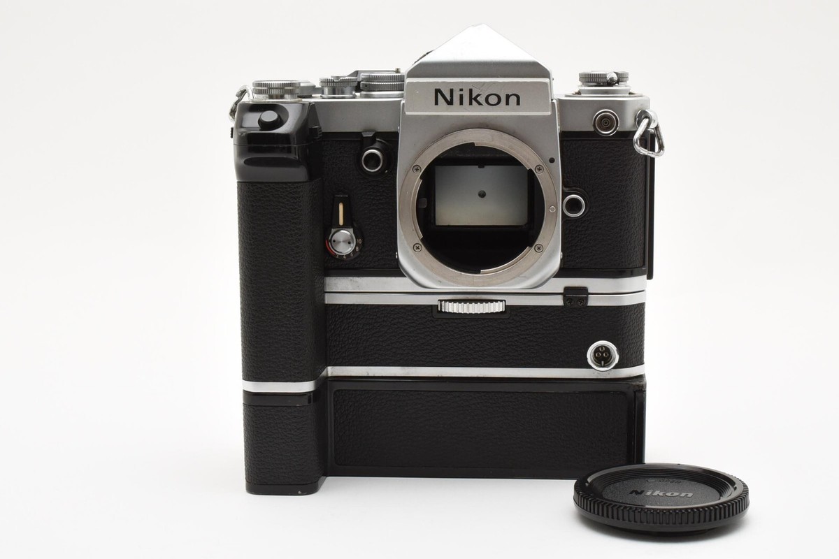 貴重！Nikon F2 35mm Eye Level, MD-2 MB-1付き Excellent5+】 Nikon F2 35mm Film Camera Eye Level DE-1 w