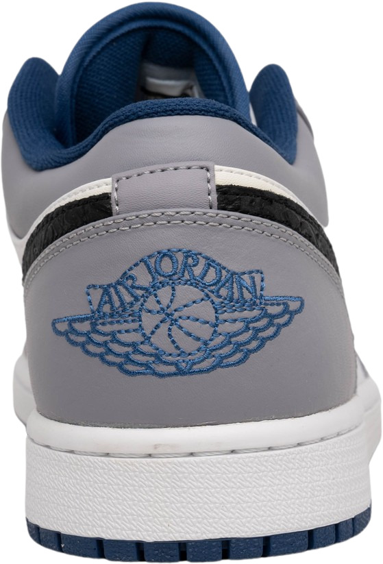 AIR JORDAN 1 MID (CEMENT GREY/WHITE-TRUE BLUE) –