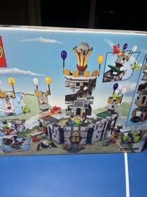 LEGO The Angry Birds Movie: King Pig's Castle (75826) New & Sealed