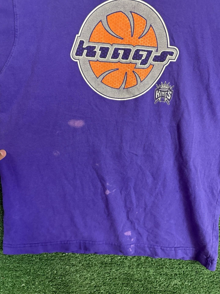 Camiseta De Colección Sacramento Kings NBA Para Hombre Camiseta Mediana Púrpura Logo Años 2000 EE. UU. Foto 3 de 4