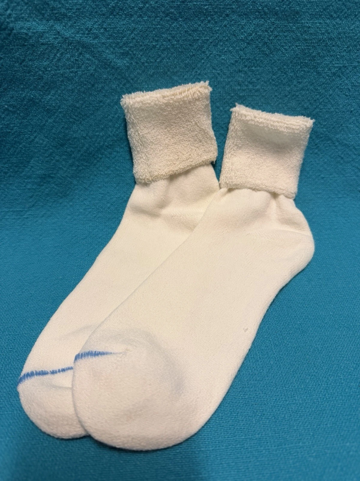Mens VTG Socks White Ankle 9-11 Blue Toe 80's White Roll Top Terry USA Made