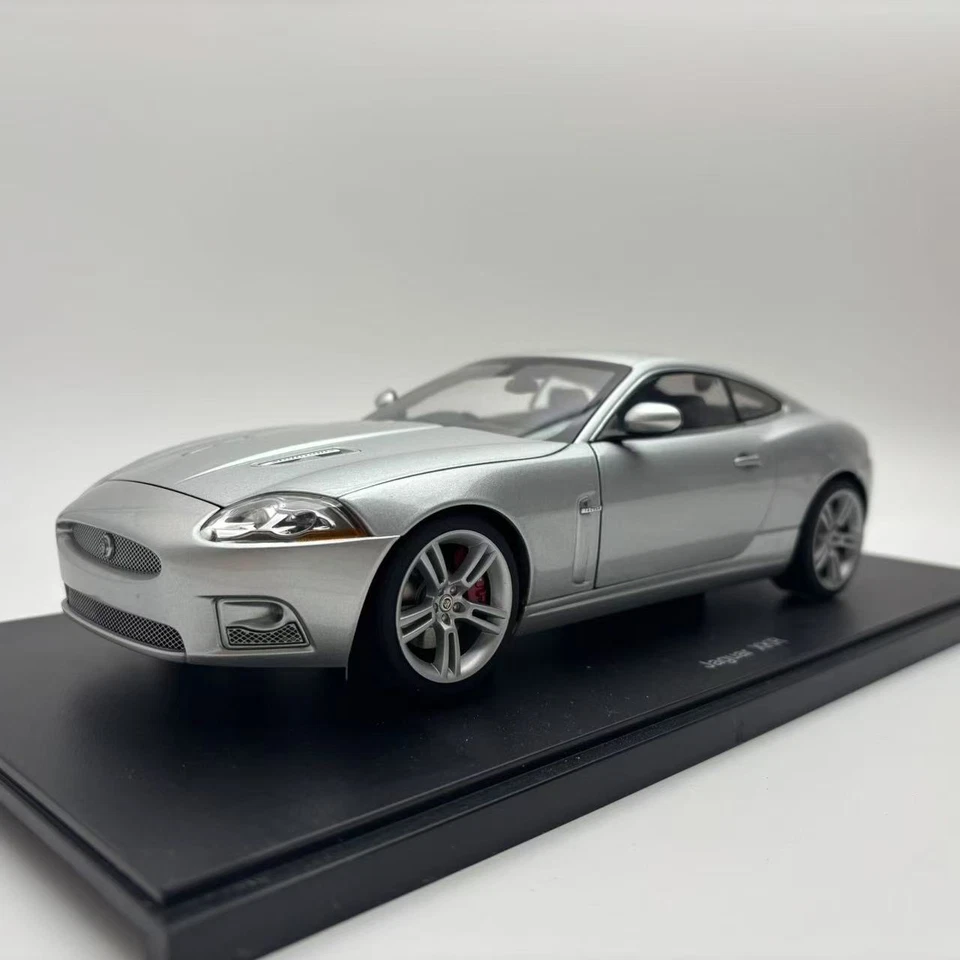 Autoart 1/18 Jaguar XKR aleación de plata modelo de coche abierto raro Foto 2 de 4