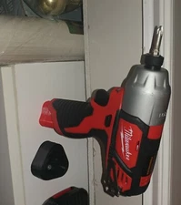 4 PACK   4X M12 MILWAUKEE TOOL MOUNT / HANGER / HOLDER - FREE SHIPPING!