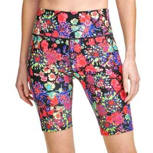 camicetta con volant