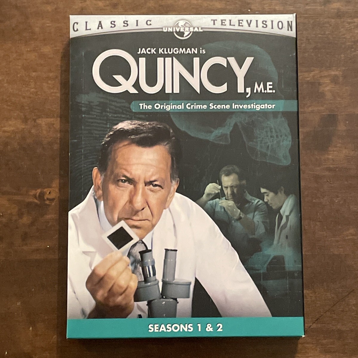 (未使用･未開封品)Quincy Me: Seasons 1 & 2 [DVD] Quincy, M.E. - Seasons 1 & 2 (DVD, 2005, 3-Disc Set