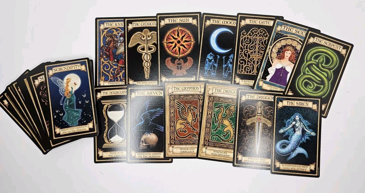 ♣◼♣MADAME ENDORA'S FORTUNE CARDS♣◼♣正規品 Madame Endora's Fortune Cards: Christine Filipak, Christine
