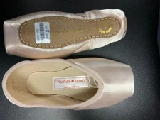 RUSSIAN POINTE RUBIN POINTE SHOE