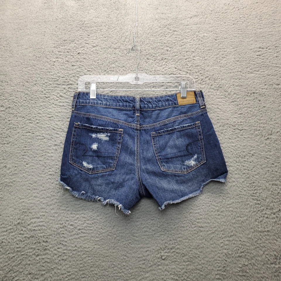 American Eagle Outfitters Tom Girl 短裤女式 4 蓝色牛仔布破旧鞋 — 第 2/4 张图片