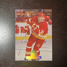 #352 Paul Kruse - Calgary Flames - 1994-95 Leaf Hockey